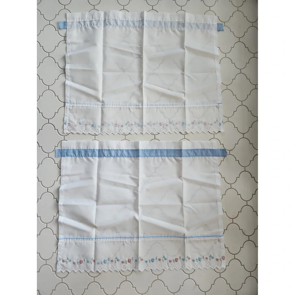 2/30x24-in Embroidered+ White Eyelet Farm Cottage Cafe Tiers Scalloped Edge NOS